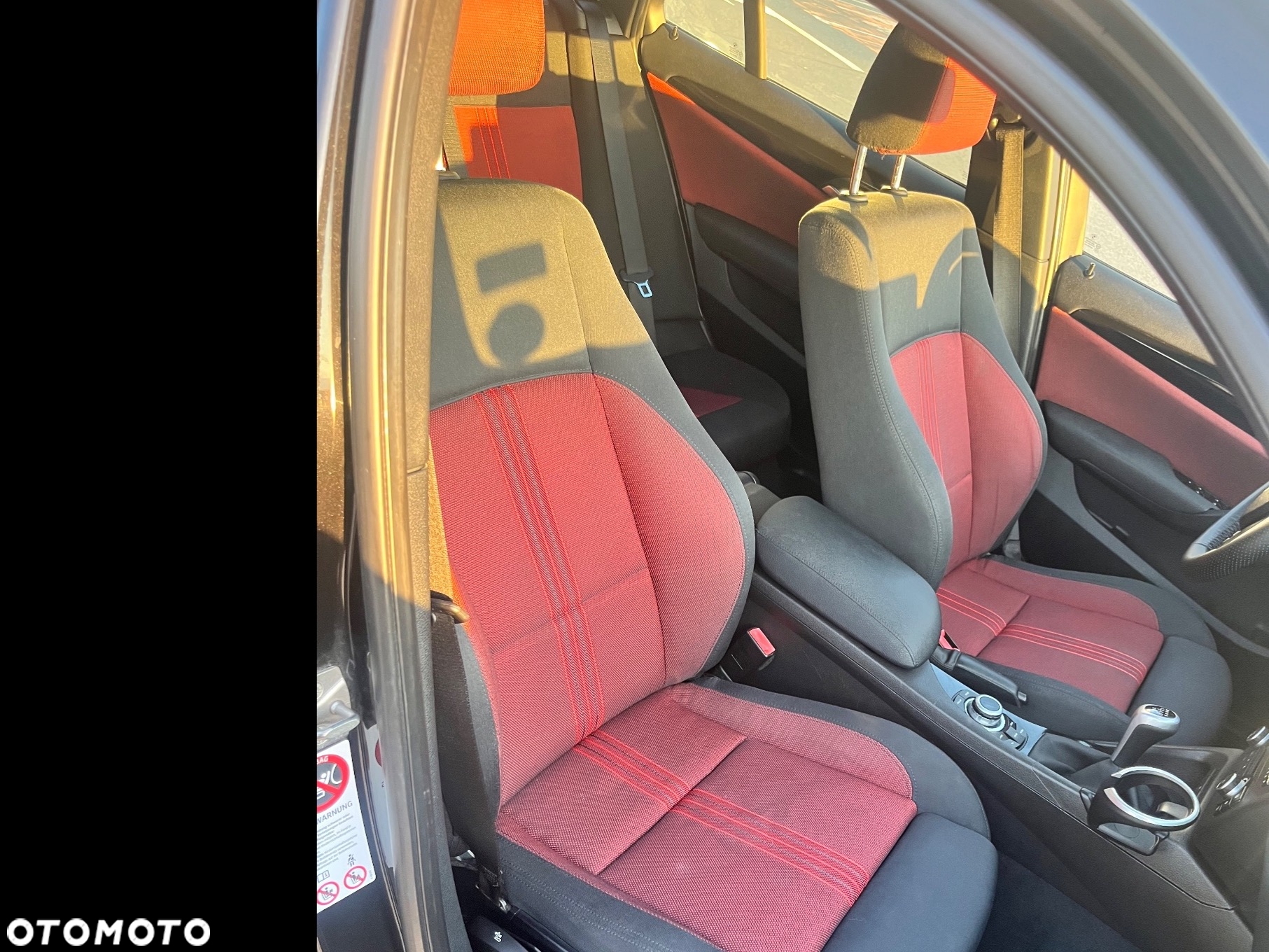 BMW X1 sDrive18d xLine - 12