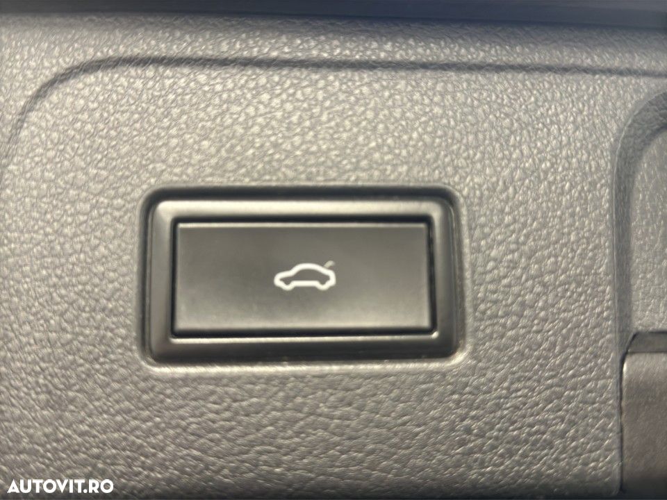 Volkswagen Passat - 22