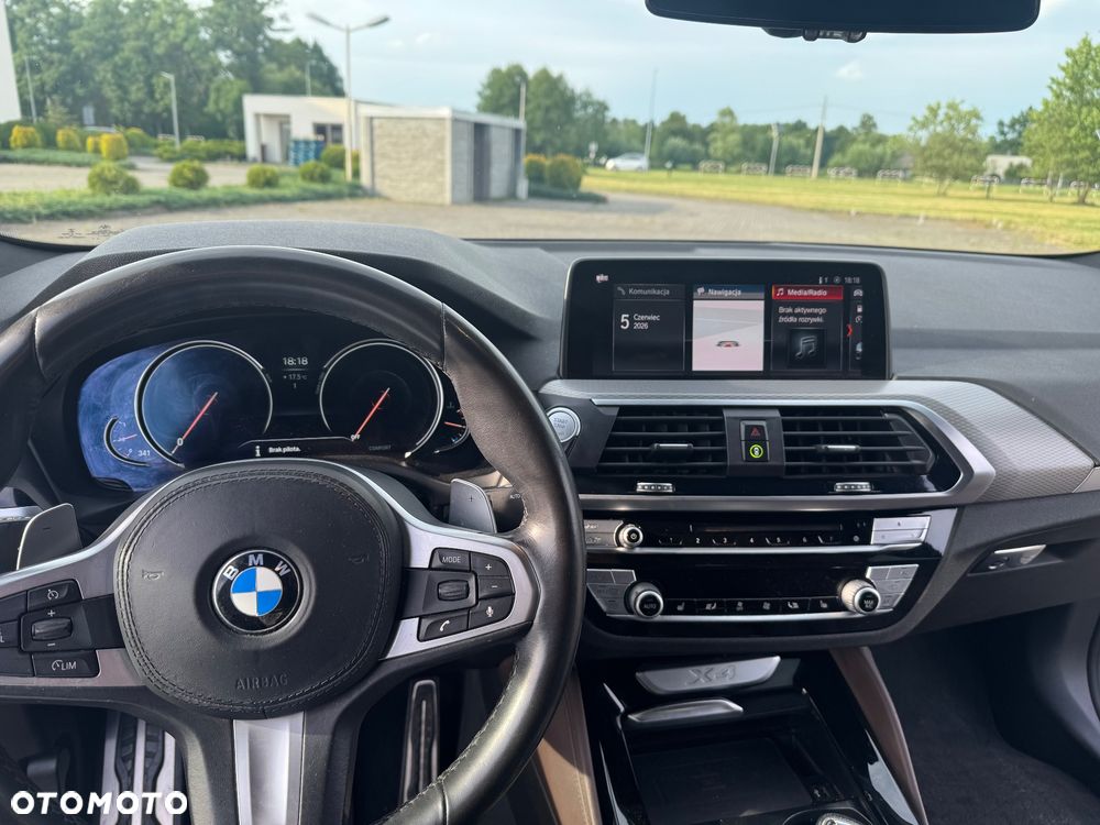 BMW X4 - 18
