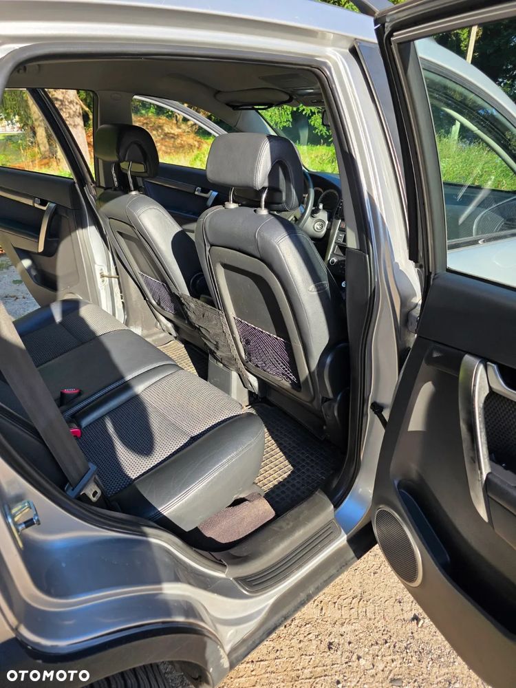 Chevrolet Captiva - 11