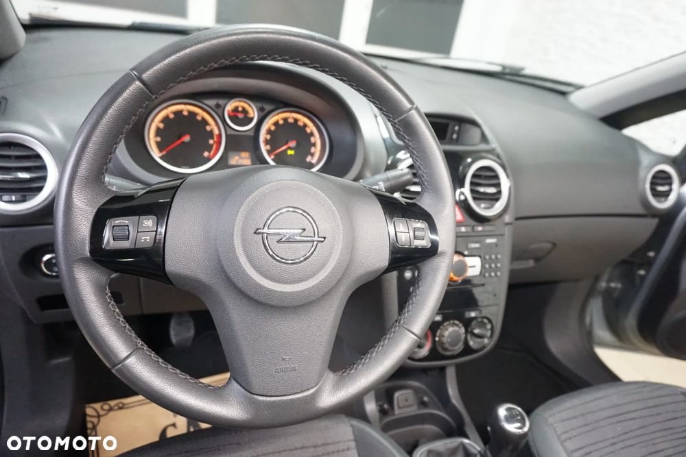 Opel Corsa 1.2 16V Enjoy - 20