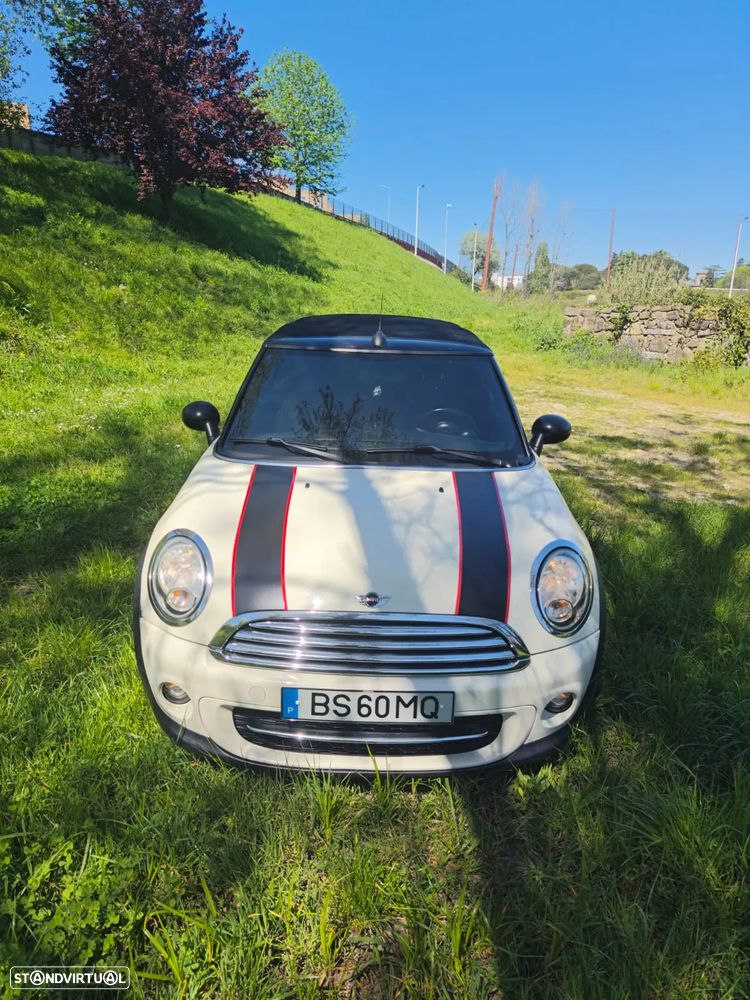 MINI Cabrio Cooper D - 25