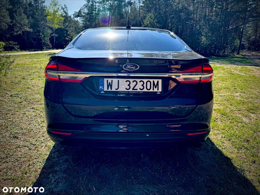 Ford Fusion - 6