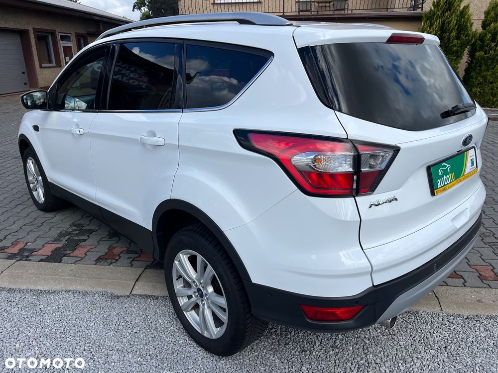 Ford Kuga 2.0 TDCi 2x4 Titanium - 8