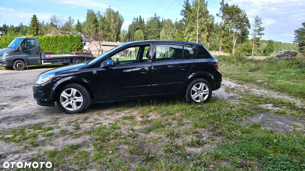 Opel Astra 1.6 Cosmo - 4