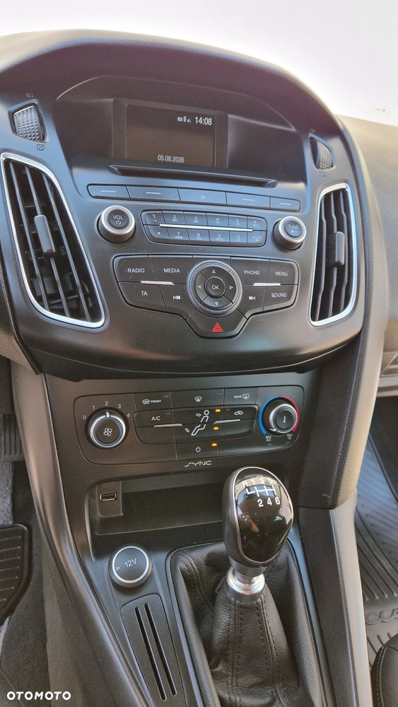 Ford Focus - 8