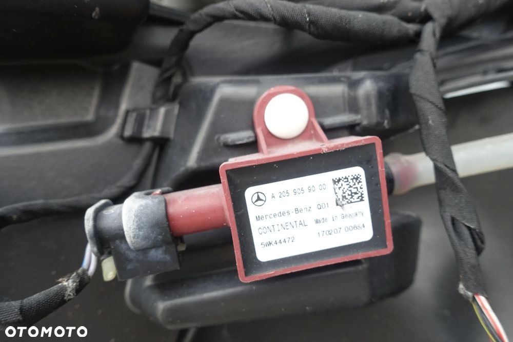 ZDERZAK PRZEDNI MERCEDES W205 17r. AMG - 17