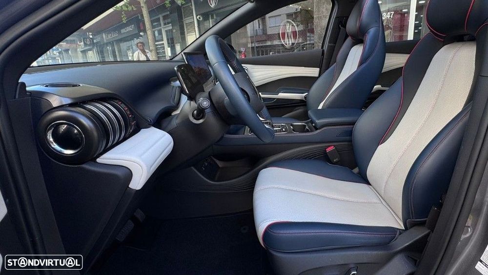 BYD Atto 3 Comfort - 10