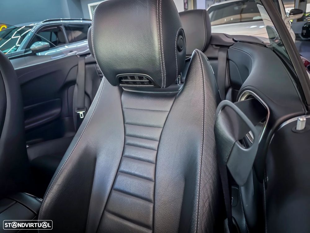 Mercedes-Benz E 220 d Cabrio 9G-Tronic AMG Line - 28