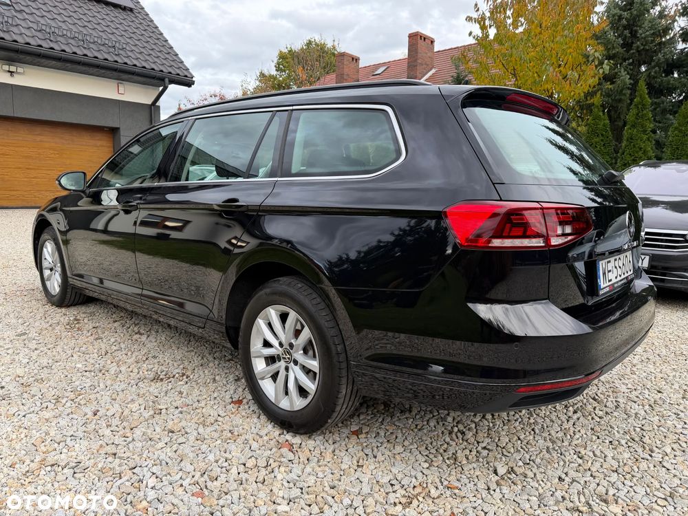 Volkswagen Passat Variant 2022 photo 2