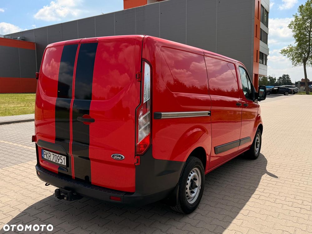 Ford TRANSIT CUSTOM - 8