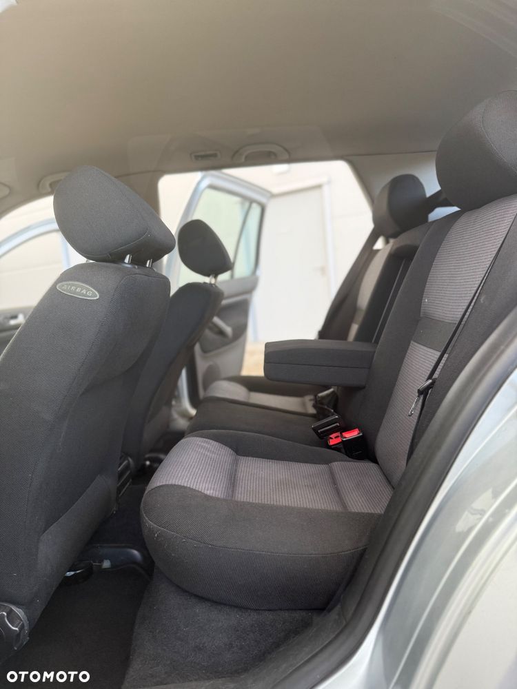 Volkswagen Golf 1.9 TDI Comfortline - 18