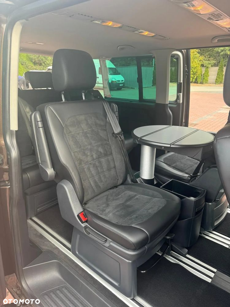 Volkswagen Multivan - 6