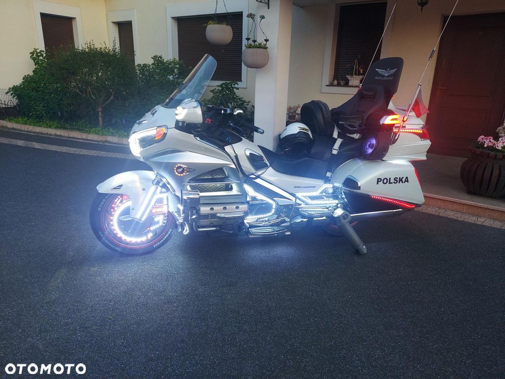 Honda GL - 4