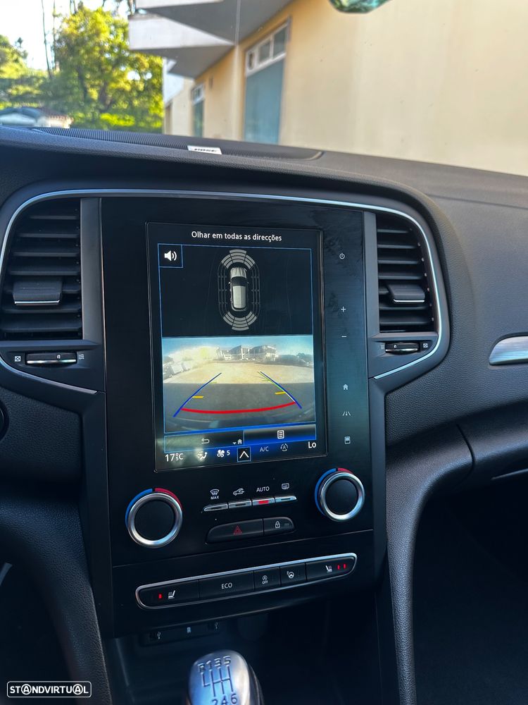 Renault Mégane 1.6 dCi Bose Edition - 11