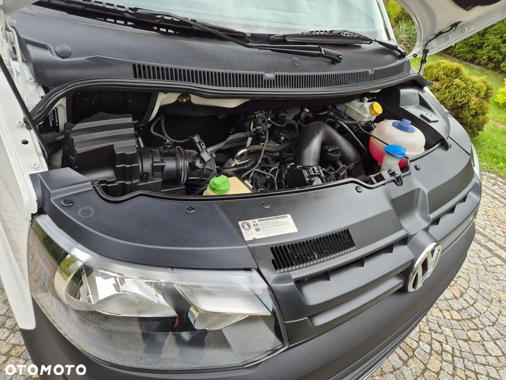 Volkswagen T5 LIFT - 37
