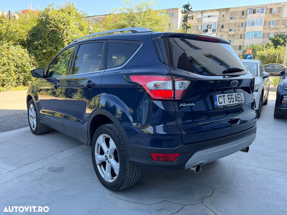 Ford Kuga 1.5 EcoBoost 4WD Aut. Trend - 3