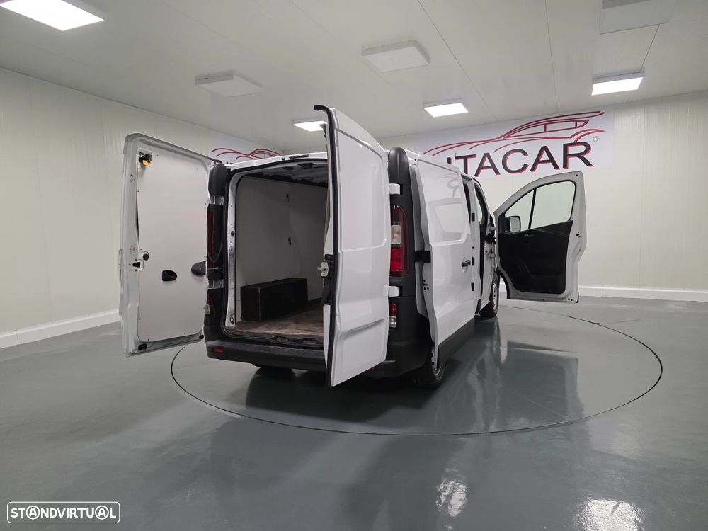 Renault TRAFIC 2.0 DCI 120CV IVA DEDUTIVEL - 36