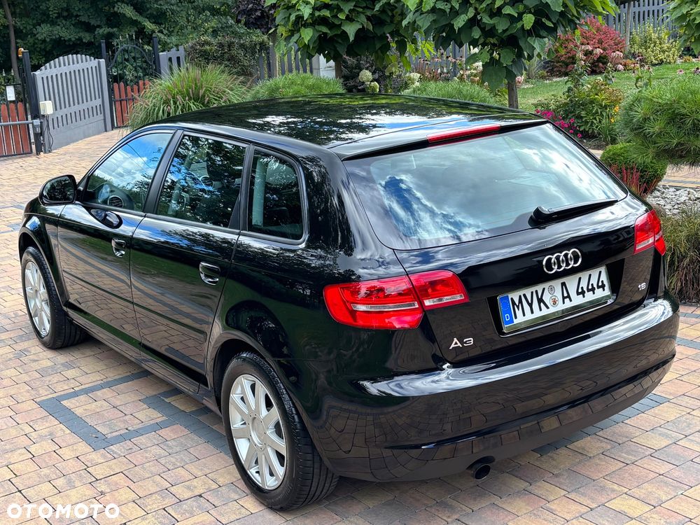 Audi A3 Sportback 1.6 Ambition - 19