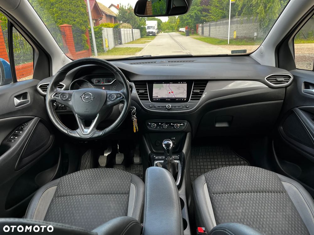 Opel Crossland X 1.2 T Eco Design Line S&S - 9