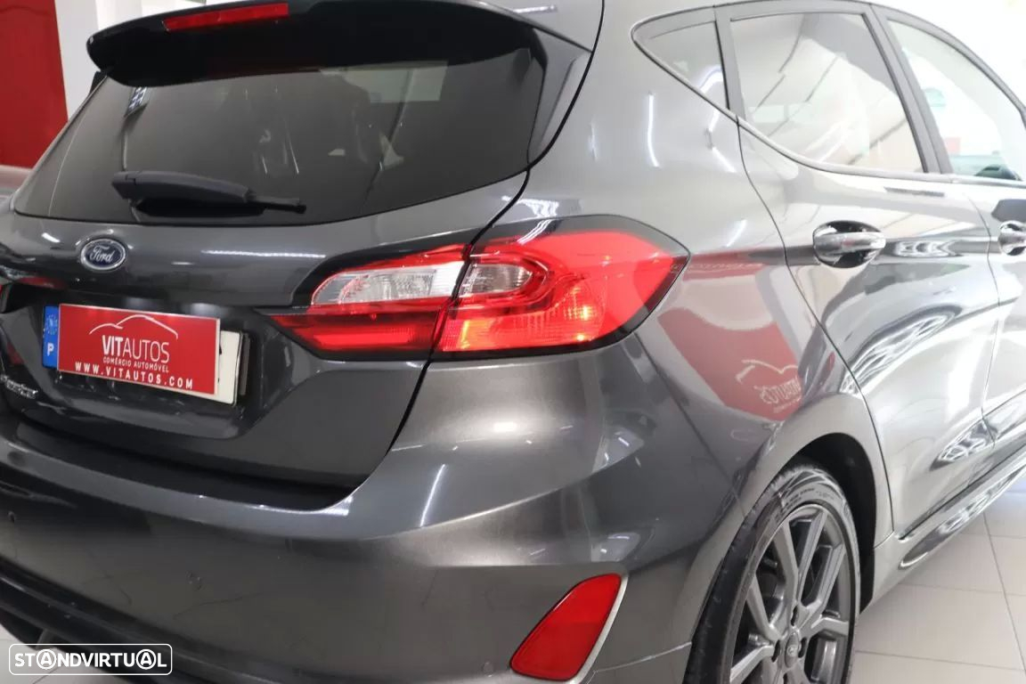 Ford Fiesta 1.0 EcoBoost ST-Line - 10