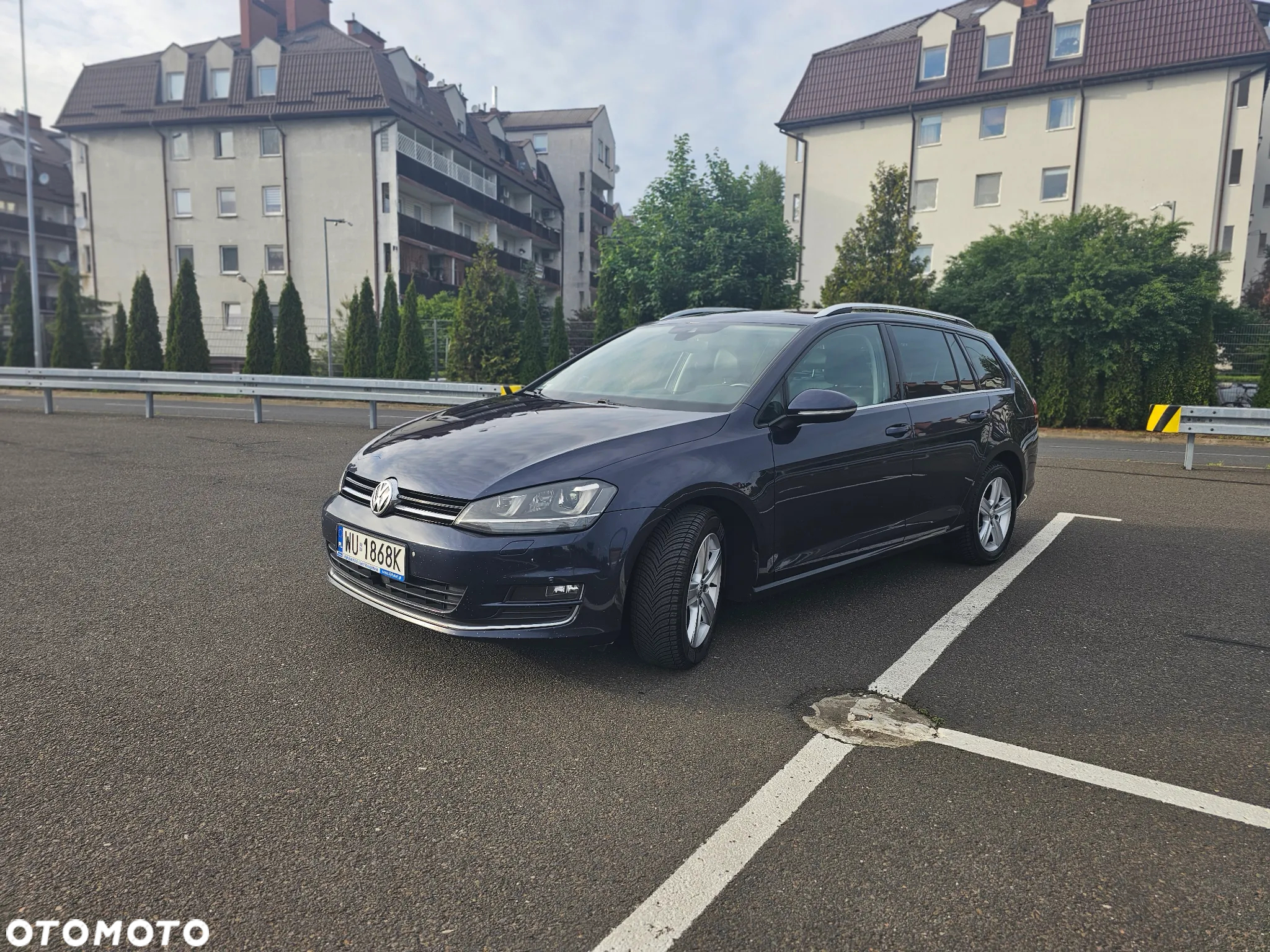 Volkswagen Golf VII 1.6 TDI BMT Highline DSG - 2