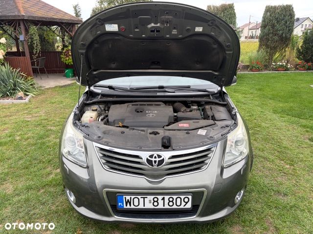 Toyota Avensis 2.0 D-4D Platinium - 8