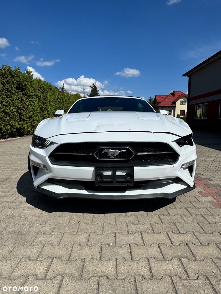 Ford Mustang - 9