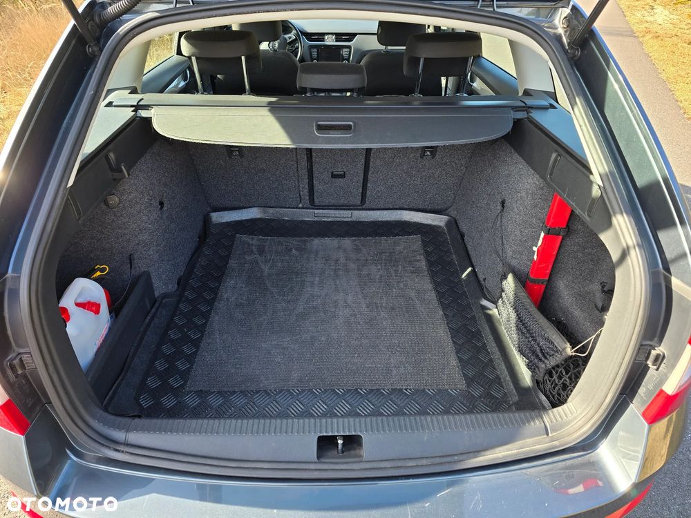 Skoda Octavia 1.8 TSI Ambition - 8