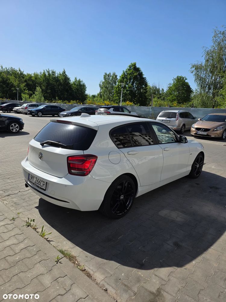 BMW Seria 1 120d Sport-Aut - 5