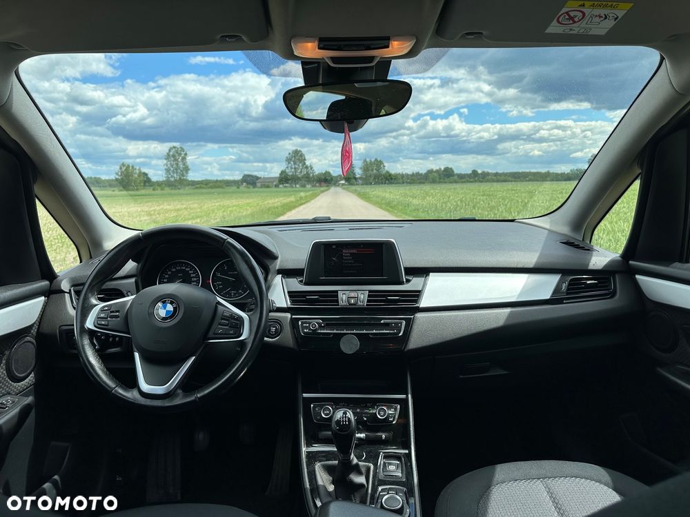 BMW Seria 2 218d Luxury Line - 16