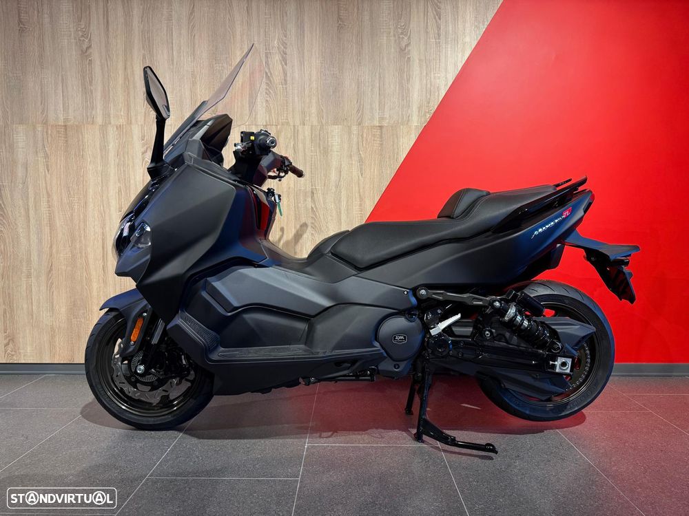 Sym MAXSYM - 6
