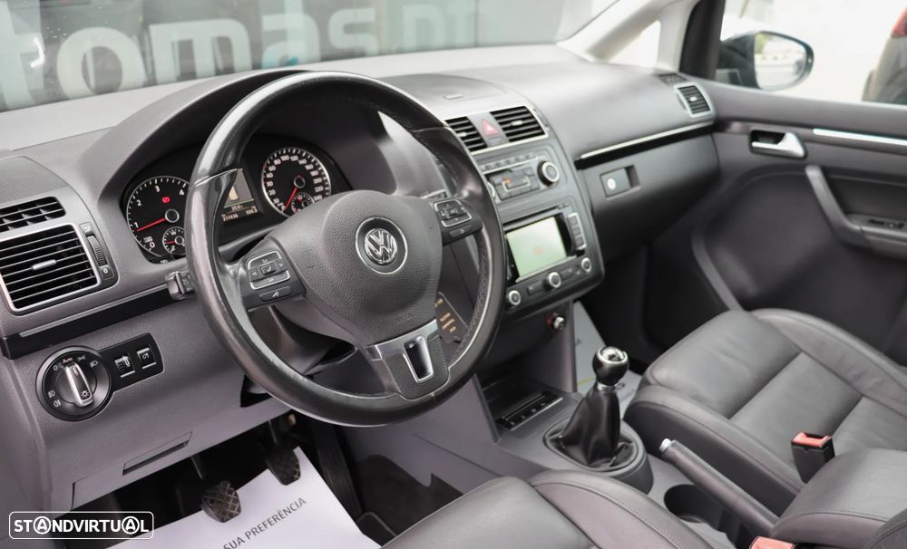 VW Touran 1.6 TDI Blue.Highline 5L - 12