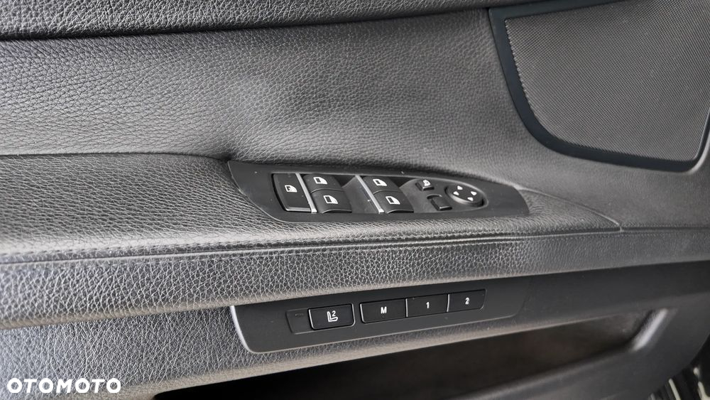 BMW Seria 7 730d - 13