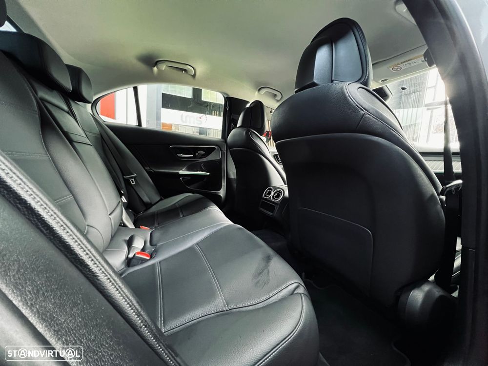 Mercedes-Benz C 220 d Avantgarde - 33