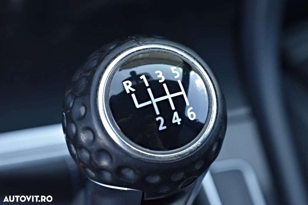 Volkswagen Golf GTD BlueMotion Technology - 38