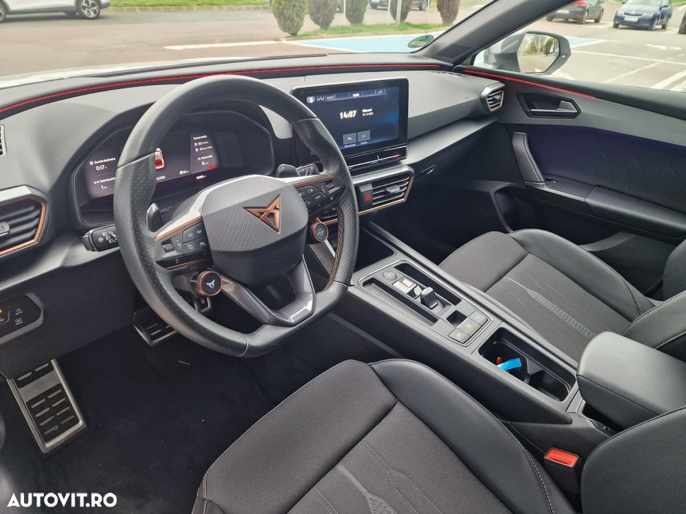 Cupra Leon 1.4 e-Hybrid (180 kW System) VZ - 11