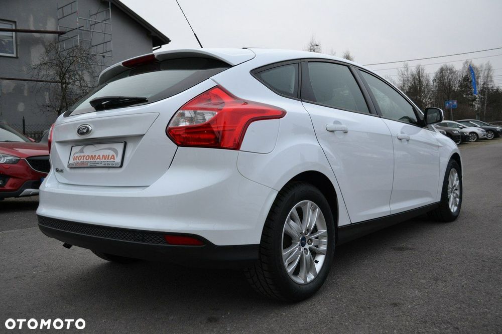 Ford Focus 1.6 Edition - 4