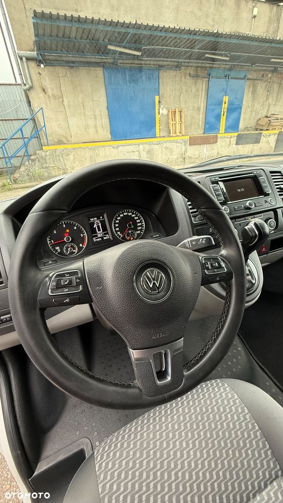 Volkswagen Transporter - 17
