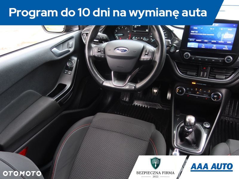 Ford Fiesta - 8