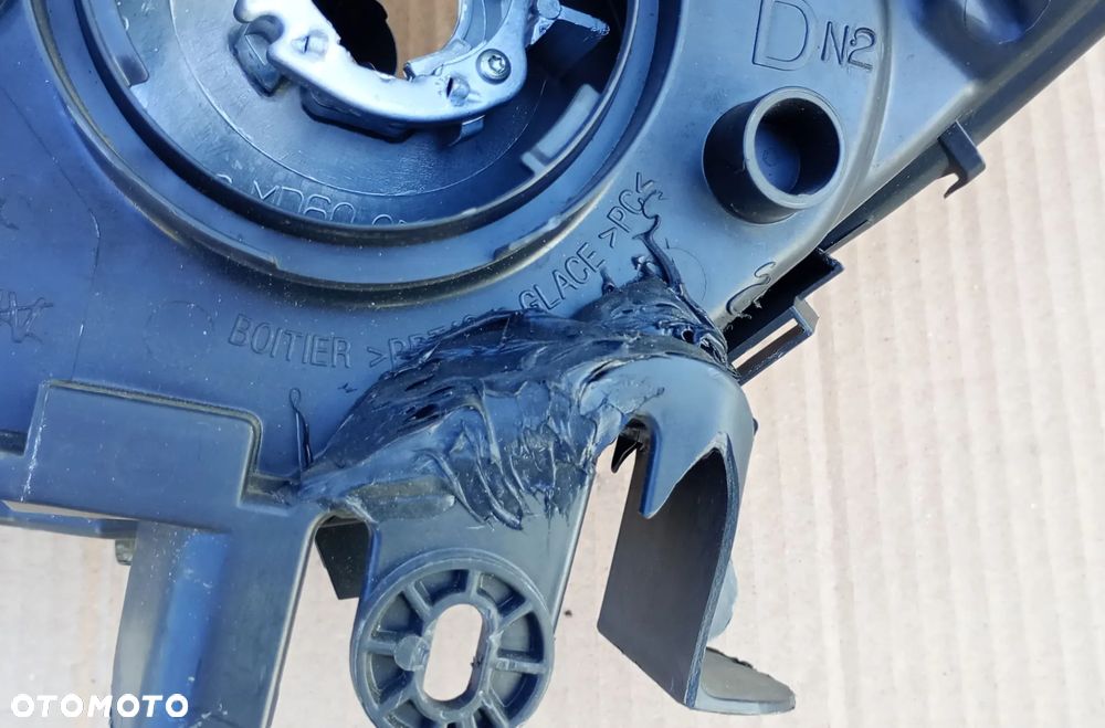 Reflektor prawy lampa prawa Renault Scenic I 1999- czarna - 3