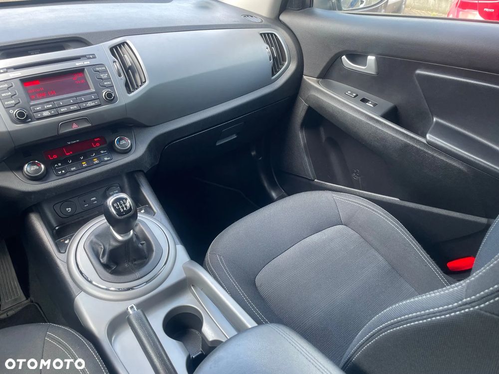 Kia Sportage 1.6 GDI L 2WD - 12