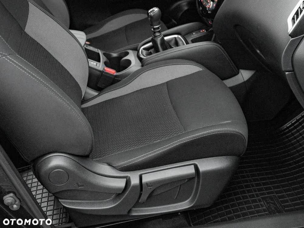 Nissan Qashqai 1.3 DIG-T Acenta - 34