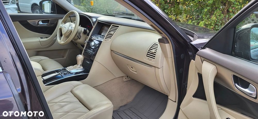 Infiniti FX FX30d S Premium - 18