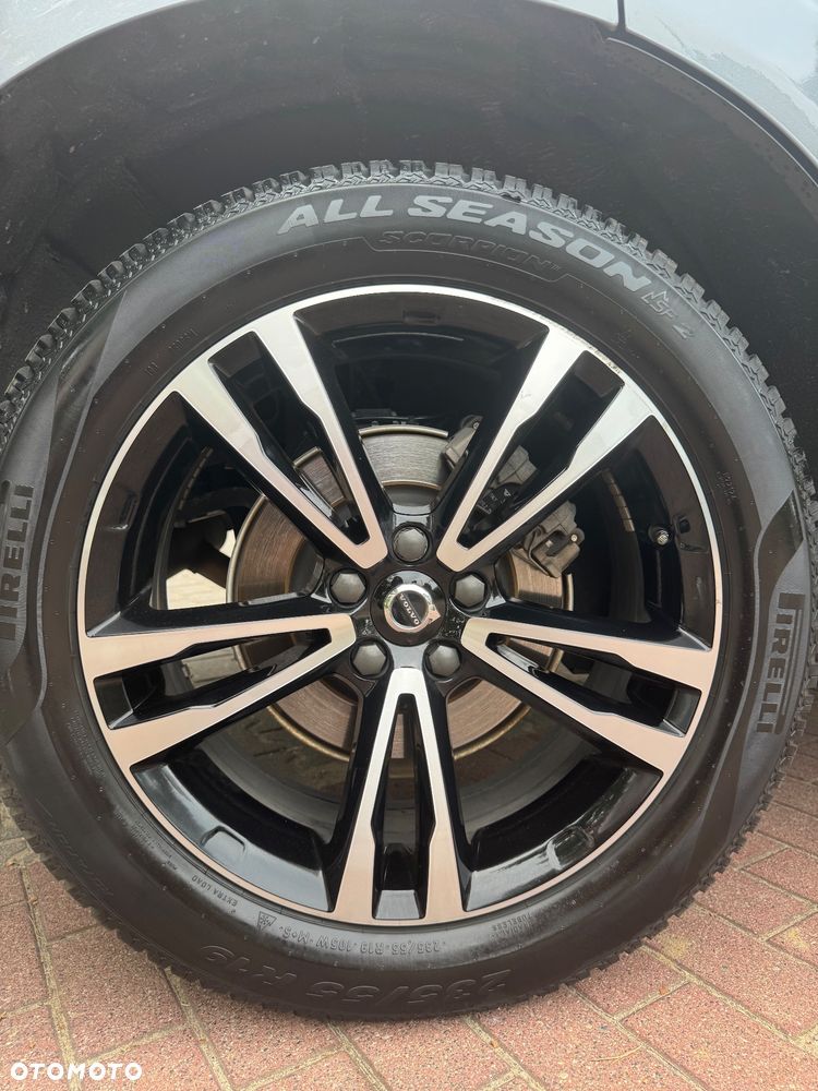 Volvo XC 60 T5 AWD Momentum - 11