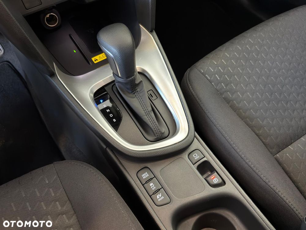 Toyota Yaris - 14