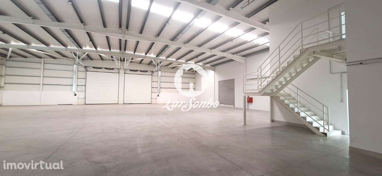 Excelente pavilhão em Barcelos - Grande imagem: 4/25