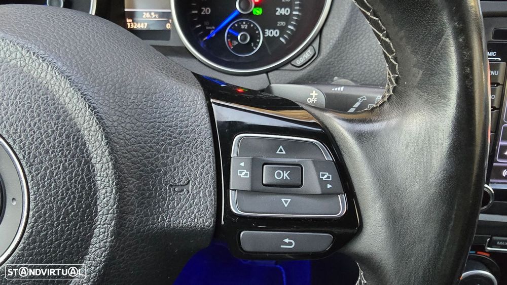 VW Golf - 17