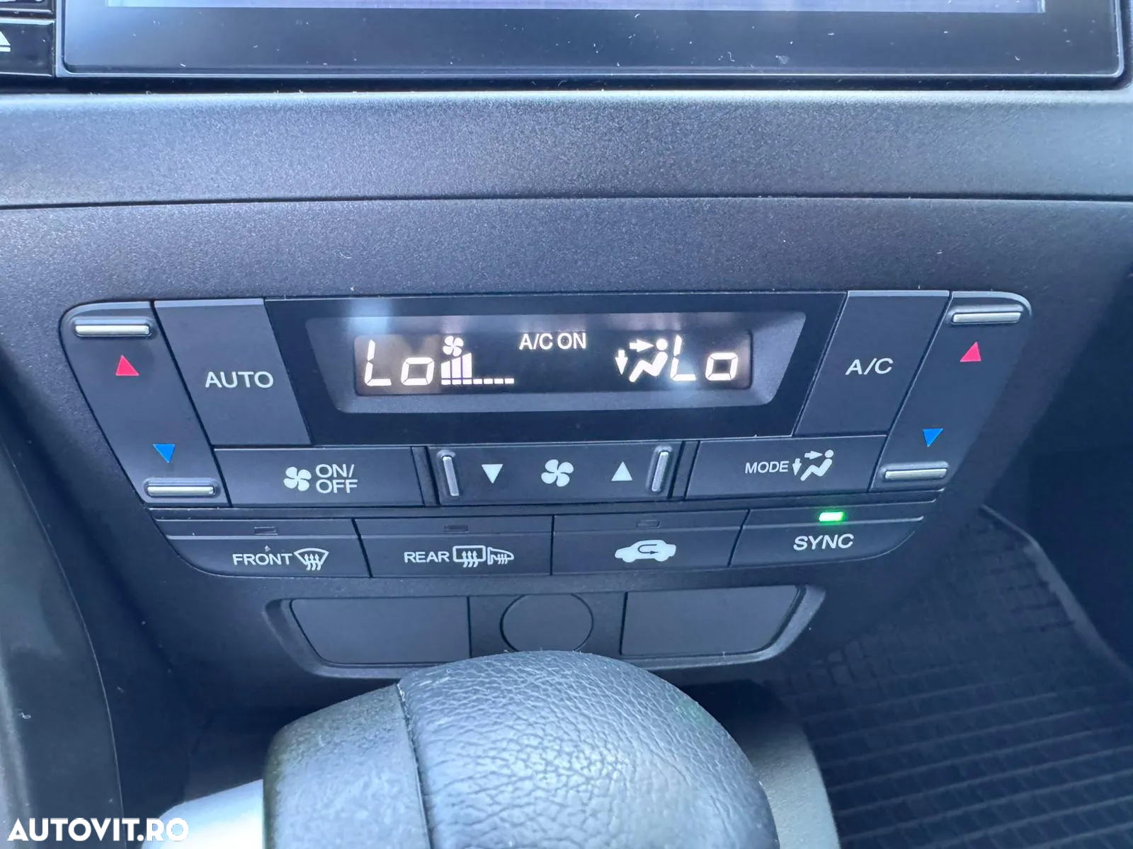 Honda Civic Tourer 1.8 i-VTEC AT Lifestyle - 22