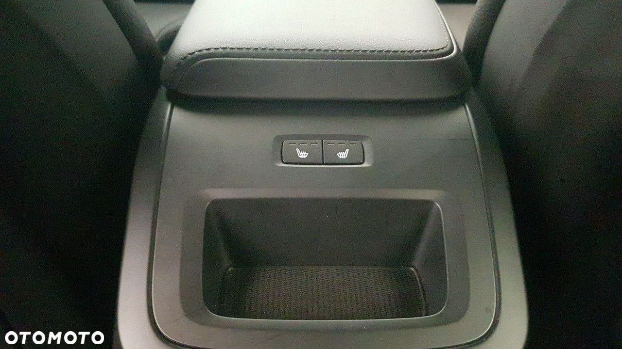 Volvo XC 60 - 31